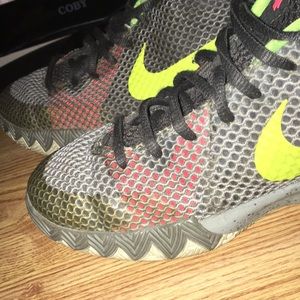 Kyrie 1 rare